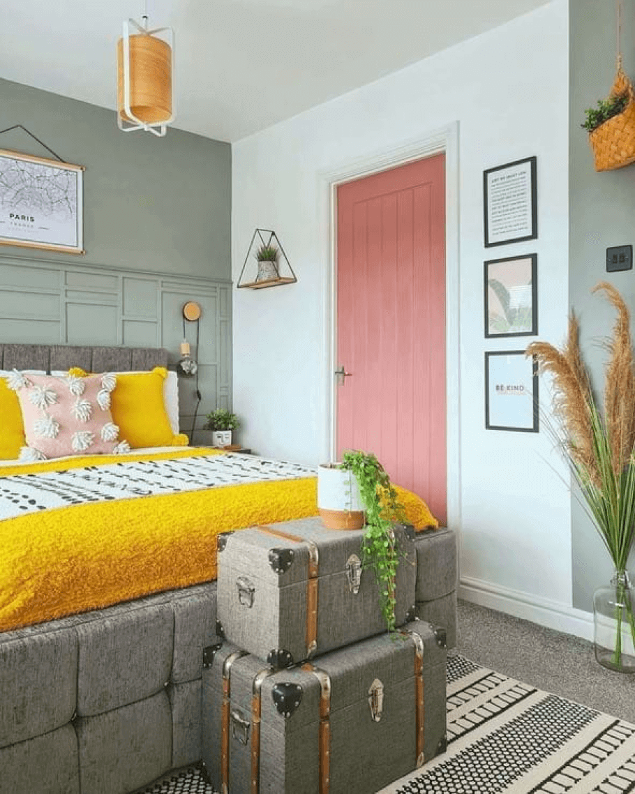 Bedroom Yellow