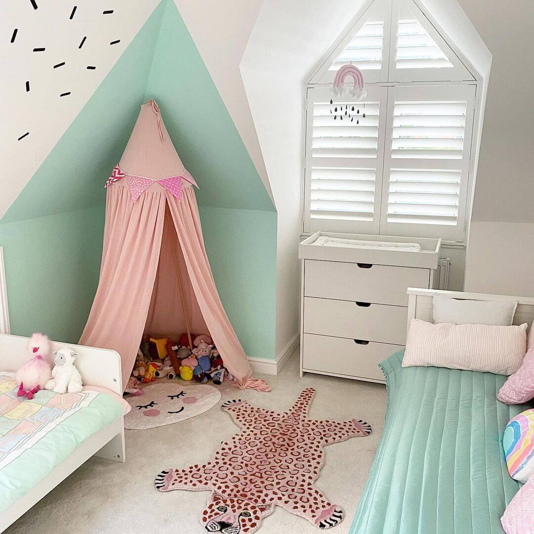 fallback alt text two