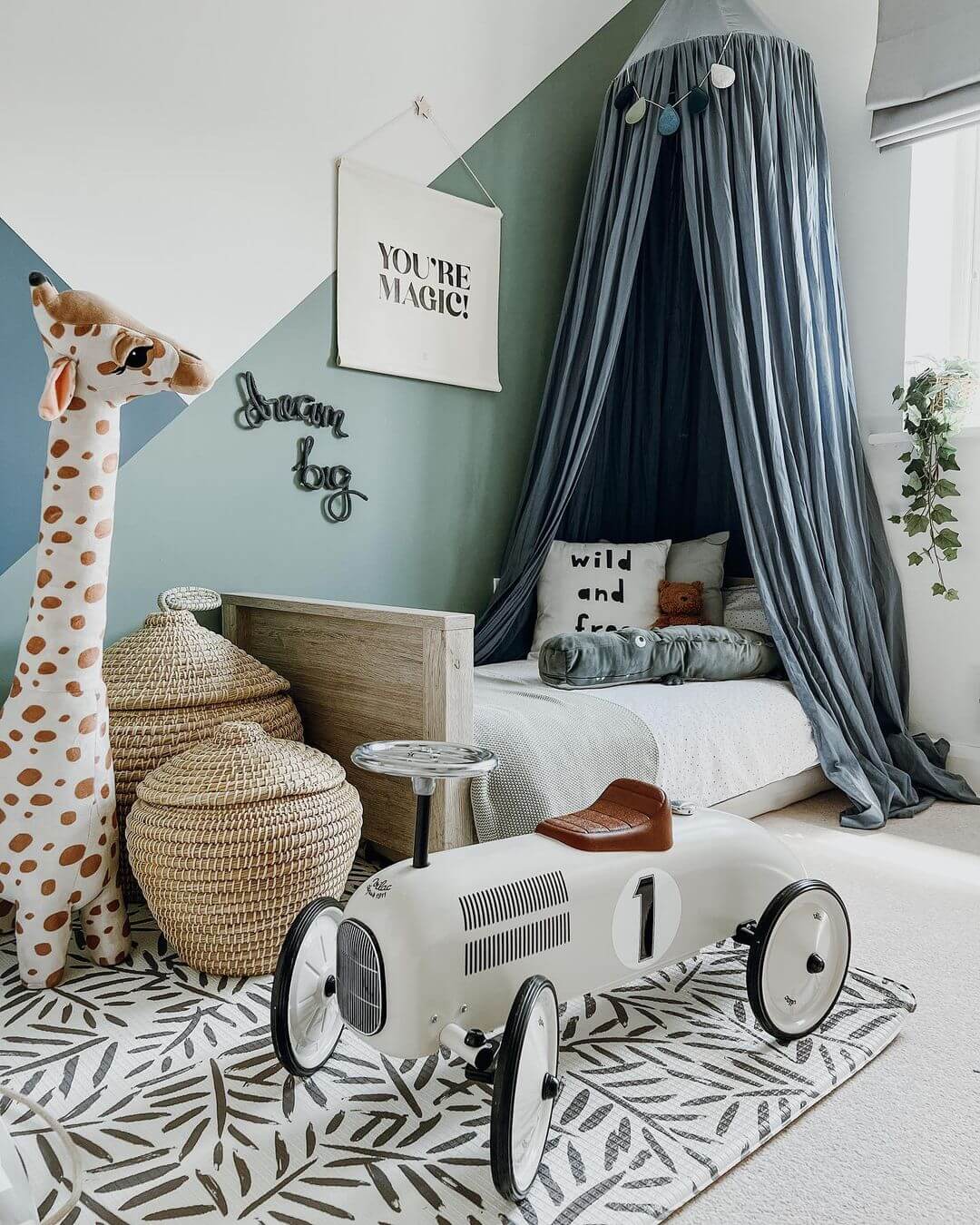 fallback alt text two