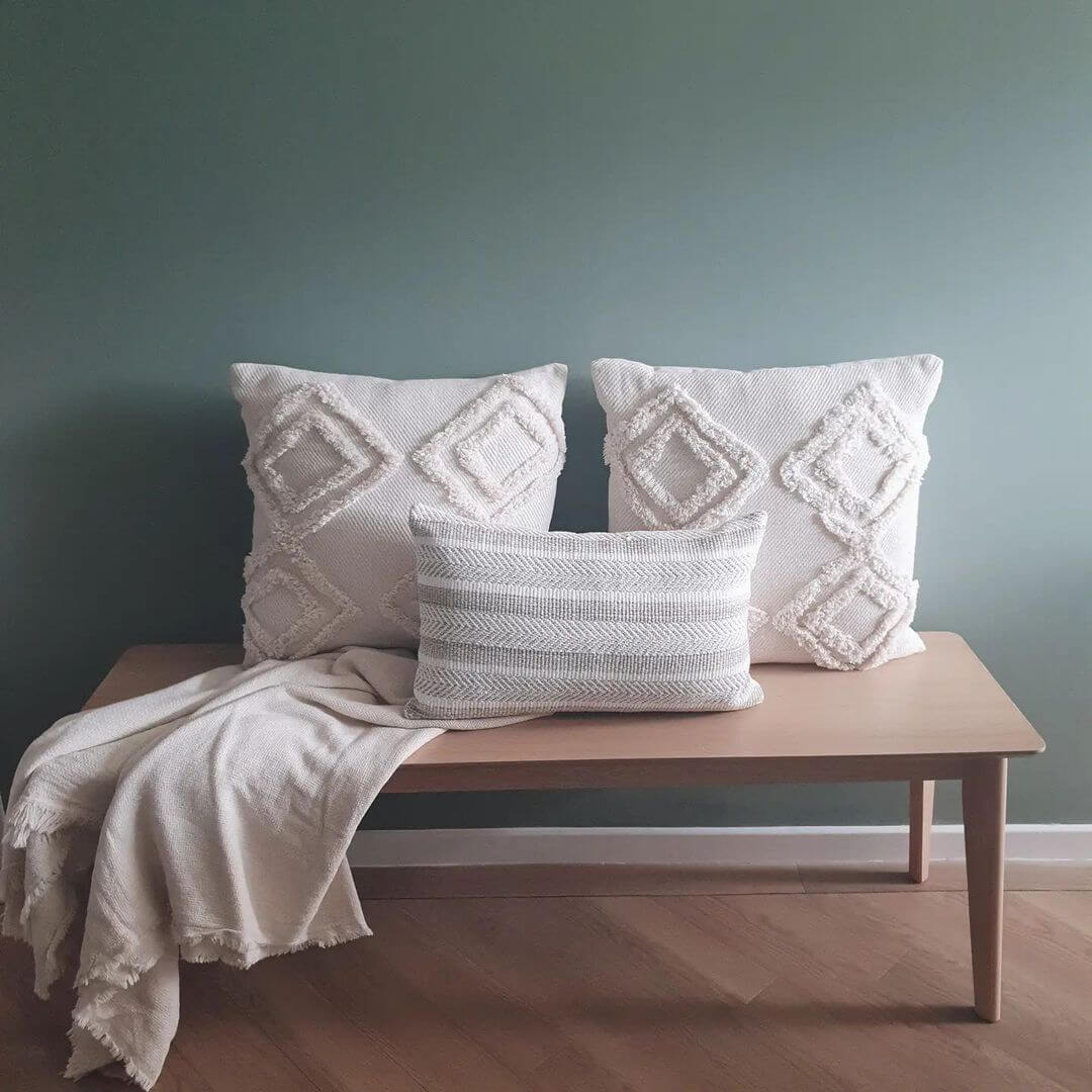 fallback alt text two