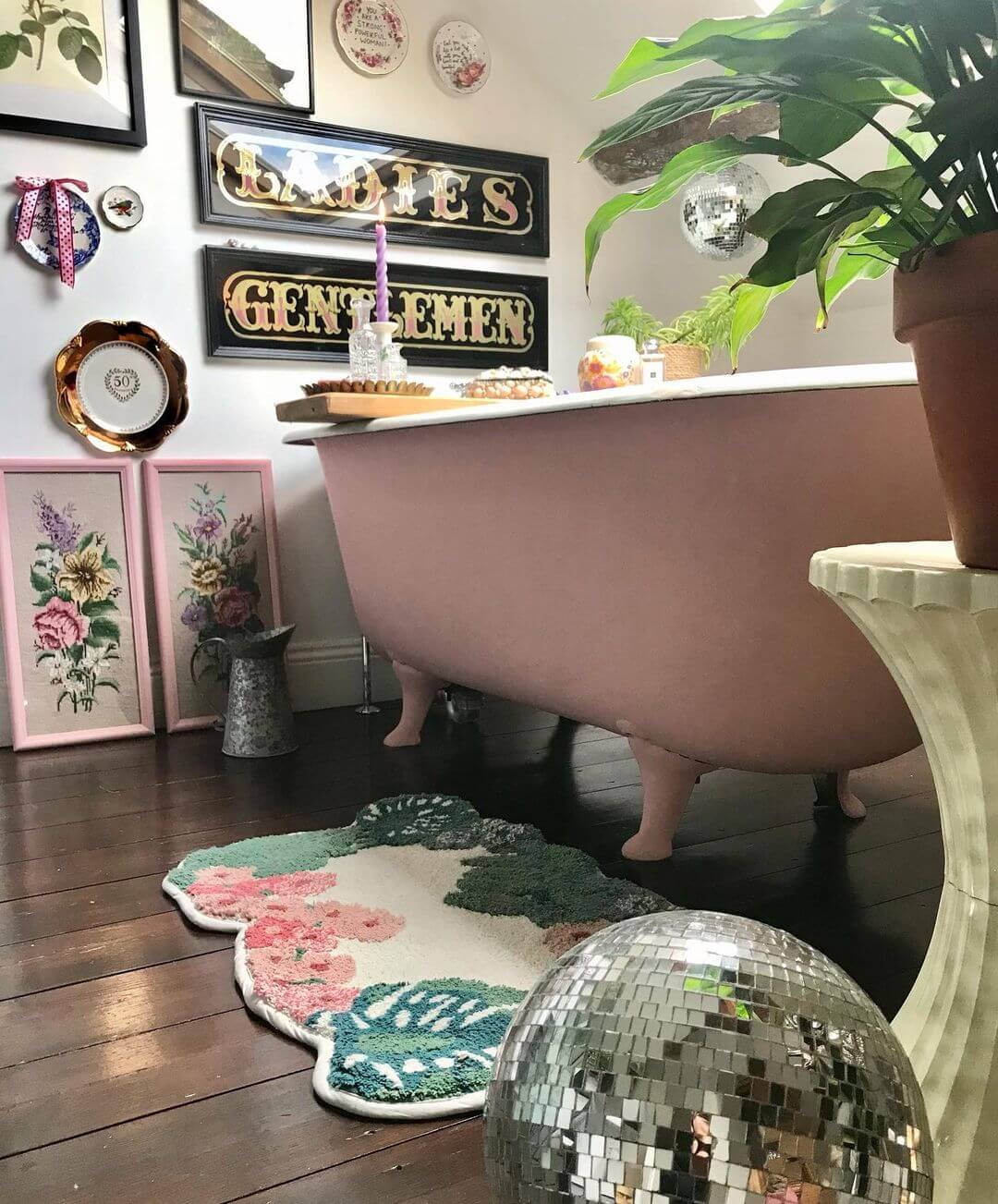 fallback alt text two