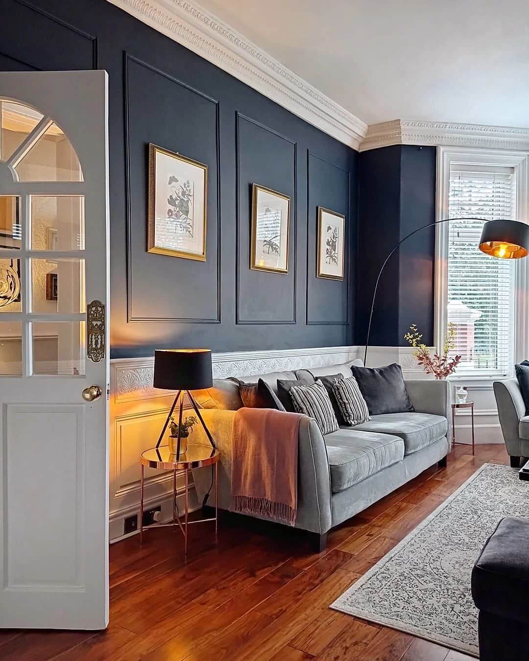 fallback alt text two