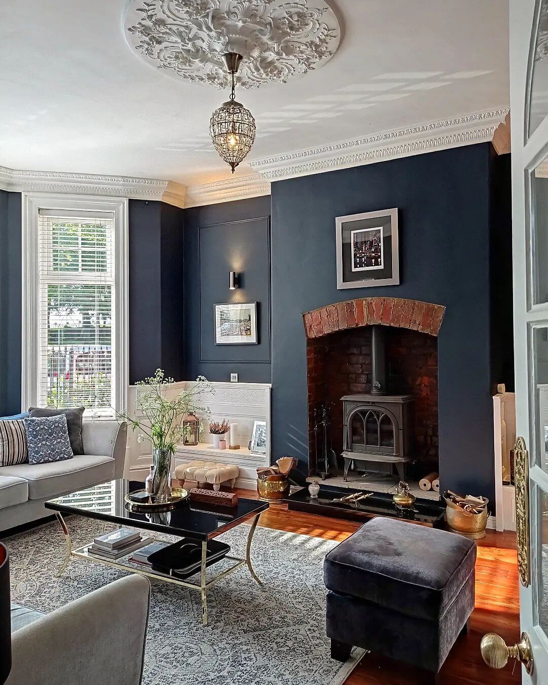 fallback alt text two