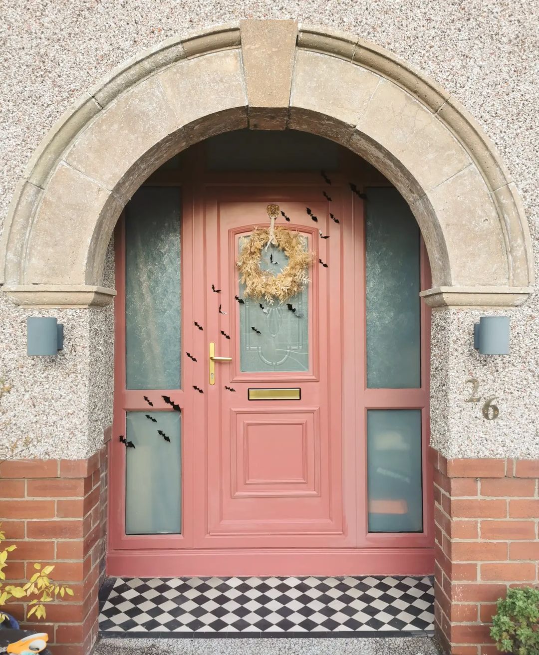 Play with patterned door tiles