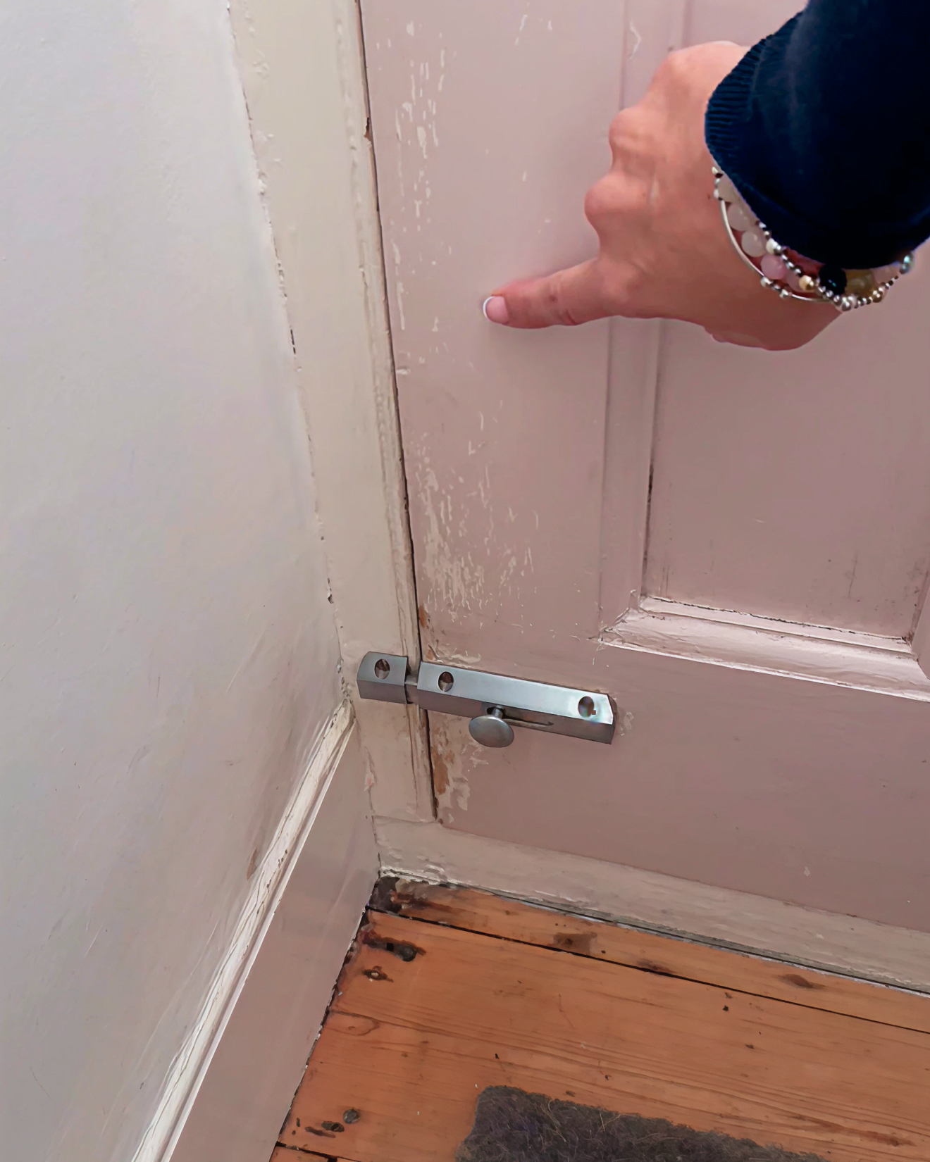 “I used Valspar for the inside of my front door and I couldn’t be happier with the result” ​