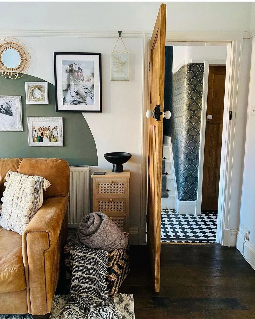 fallback alt text two